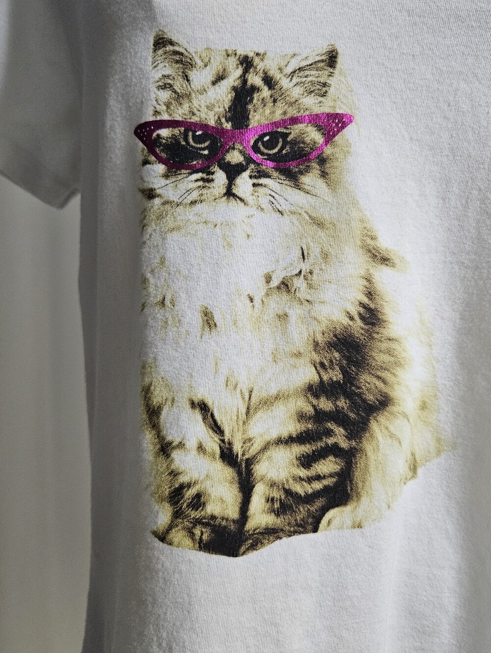 Sleep Sense White Cat Graphic Tee with Pink Sunglasses - Cute Cats Collection